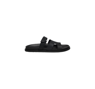 STEVE MADDEN MANU SANDALS
