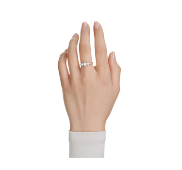 SWAROVSKI STILLA ATTRACT RING