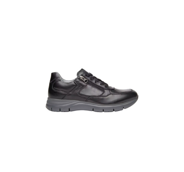 NERO GIARDINI LEATHER TRAINERS