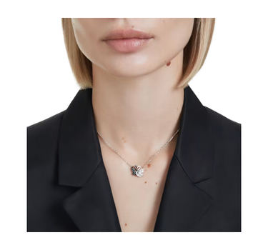 SWAROVSKI SWAN PENDANT