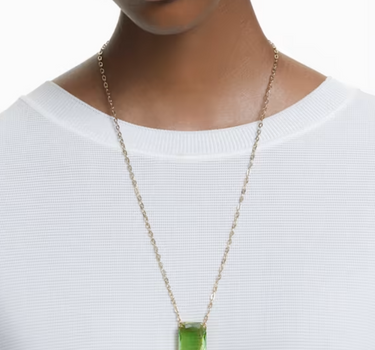 SWAROVSKI MILLENIA OCTAGON CUT PENDANT IN GREEN