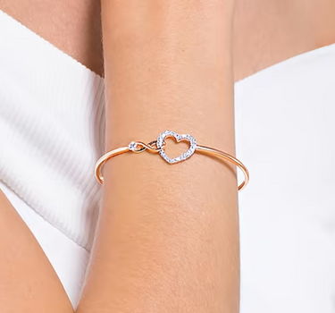 SWAROVSKI INFINITY BANGLE