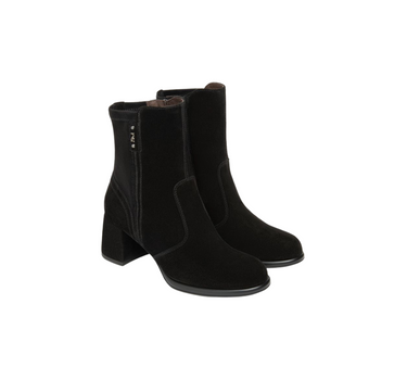 NERO GIARDINI SUEDE ANKLE BOOTS