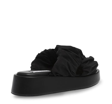 STEVE MADDEN BELLSHORE SLIDERS