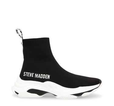 STEVE MADDEN MASTER SNEAKER IN BLACK