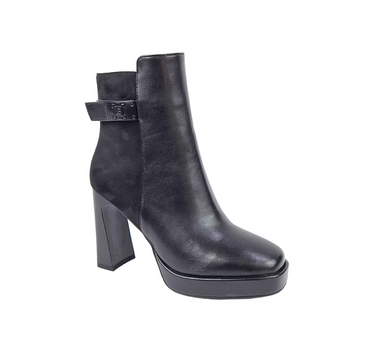 LAURA BIAGOTTI WOMEN ANKLE BOOTS