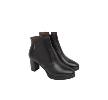 NERO GIARDINI STYLISH ANKLE BOOTS